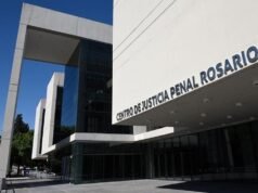 Diez policías imputados por el incendio de un hombre en Rosario