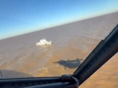 Intensa búsqueda de cinco pescadores desaparecidos en el Río de la Plata