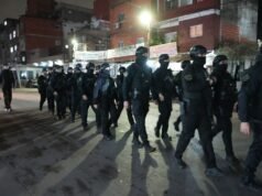 Operativo en Villa 1-11-14: tres detenidos y 160 dosis de droga incautadas