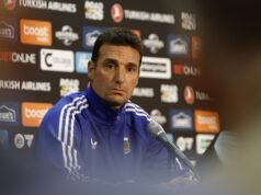 Scaloni confirma que el Dibu Martínez no atajará en los amistosos