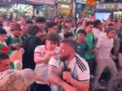 Tensión en Times Square entre hinchas argentinos y argelinos antes del Mundial 2026
