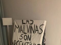 El emotivo gesto de los jugadores argentinos con la bandera de Malvinas en el Mundial 2026