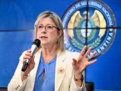 Prohibición de banderas sobre Malvinas en partido Argentina-Inglaterra genera controversia