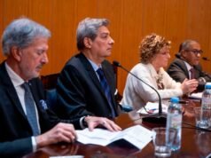 Rosatti: La democracia se mide por la protección a las minorías en el aniversario del atentado a la AMIA