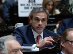Guillermo Michel critica el superávit fiscal y alerta sobre la economía dual