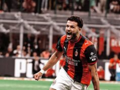 Milan arranca la Serie A como líder tras vencer al Venezia