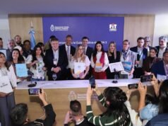 El ACA lanza la nueva Guía de la Ruta 3 en la FIT para potenciar el turismo federal