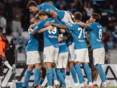 El Napoli se impone al Bologna y avanza en la Serie A