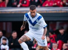 Emmanuel Mammana, defensor de Vélez, operado de urgencia tras un grave accidente en el partido contra Newell’s