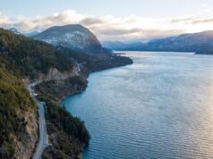 Falleció una mujer tras descompensarse en el lago Lácar