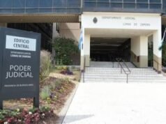Familiares de víctimas de inseguridad marchan a los tribunales de Lomas de Zamora