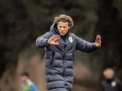 Forlán explica la ausencia de Suárez en la selección uruguaya: «fue más decisión de él»