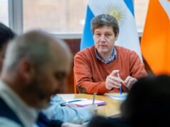 Melella establece un plazo de 30 días para aprobar nuevas cargas tributarias