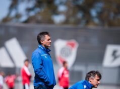 River se impone a Vélez en un amistoso vibrante en Ezeiza