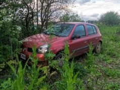 SAN PEDRO : Encontraron en San Pedro un Renault Clio robado en Baradero.