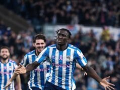 Coventry City aplastó al Newcastle y salió del descenso en la Premier League