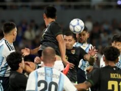 Cuti Romero brilla como capitán en el contundente triunfo de Argentina sobre Bolivia