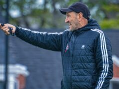 Deportivo Riestra busca nuevo rumbo tras la renuncia de su DT