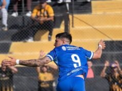 Godoy Cruz arrasó a Mitre y se mantiene en la lucha por el ascenso