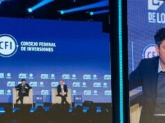 Kicillof impulsa el Canal Magdalena para potenciar la logística argentina