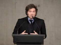 Milei lanza duras críticas a periodistas en clase magistral