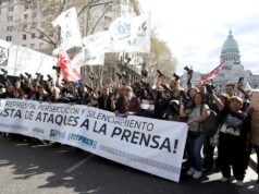 Periodistas se movilizan en el Congreso por la defensa del Estatuto Profesional