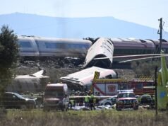 Tragedia en España: Un argentino fallecido y otro desaparecido en accidente ferroviario