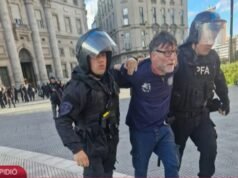 Tres detenidos tras intento de ingreso forzado a la Casa Rosada