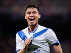 Vélez arrolla 5-0 a Central Córdoba y se acerca a Boca en la tabla anual