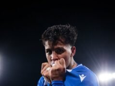 Vélez se impone a Gimnasia de Mendoza y se acerca a la cima del torneo